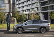 Škoda Kodiaq получава по-мощен plug-in хибрид и ново ниво Laurin & Klement Škoda Kodiaq Laurin & Klement с новия plug-in хибрид със 200 kW