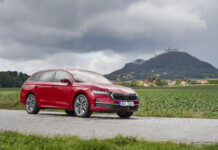 Škoda Octavia получава нов пълнохибриден задвижващ агрегат Škoda Octavia Full Hybrid 2026