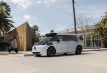Waymo осигури заем от 5 млрд. долара за разширяване на роботакситата Автономен автомобил Waymo за услугата роботакси